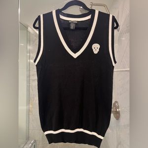 Hot Topic sweater vest. Barely worn